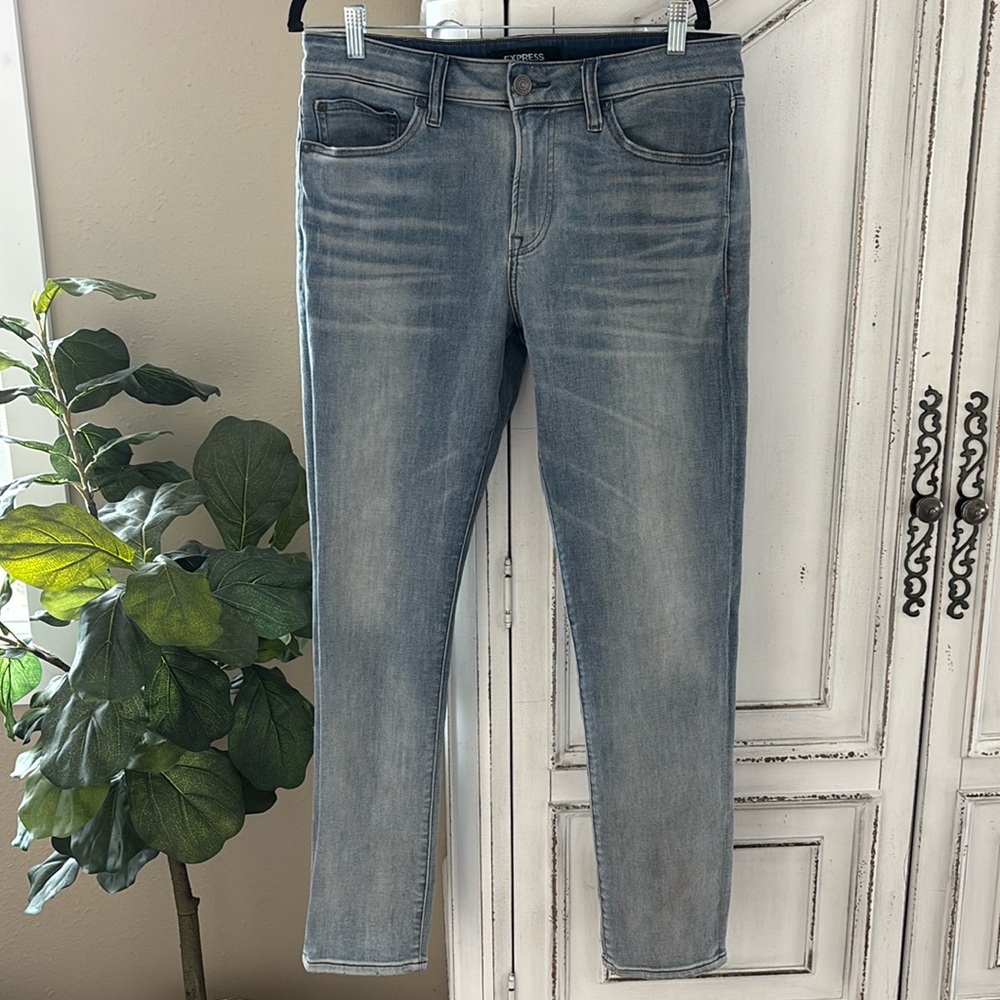 Express Hyper Stretch Skinny Denim Jeans, Women’s Size 32x32 (tag)